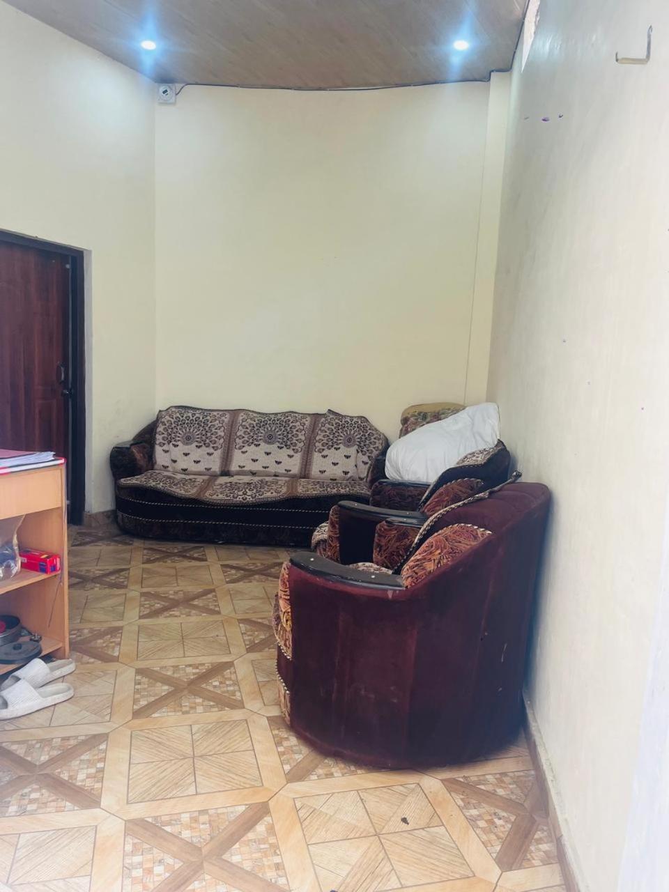 Saroja Paying Guest House Varanasi Exterior photo
